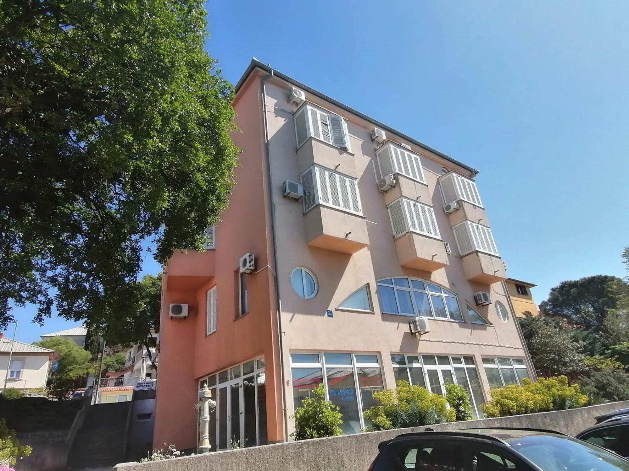 Apartment Lana Novi Vinodolski Esterno foto